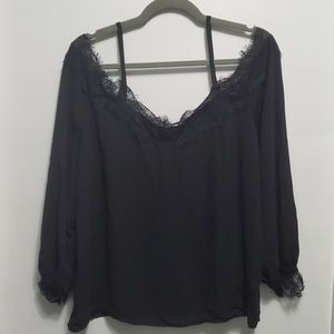 Black Lace hemmed Blouse